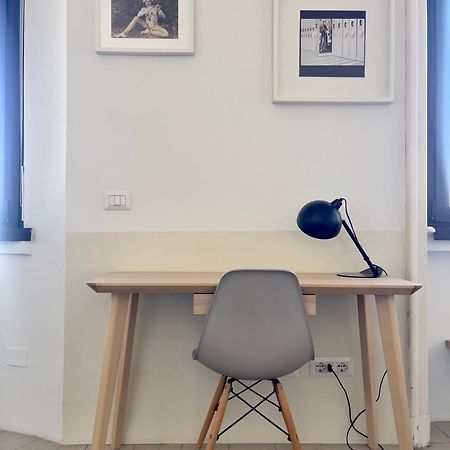 Big Bright Cozy Studio Apartment In Nolo Near Mm1 Milão Exterior foto
